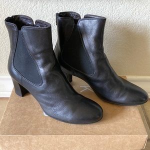 AGL black heeled Italian leather boots 39